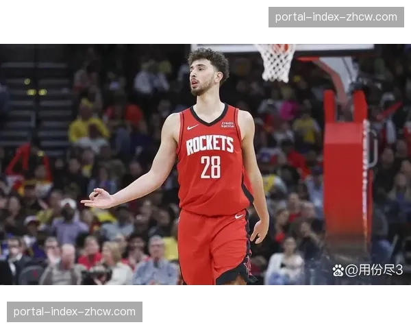 火箭申京在场净胜分反降 核心与球队体系兼容性存疑 火箭申京在场净胜分反降 核心与球队体系兼容性存疑